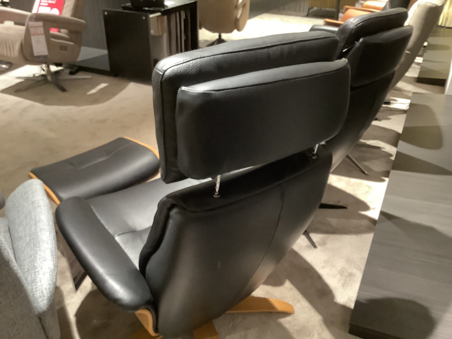 Relaxsessel „Kareike“ inklusiv Polsterhocker Store Cloppenburg