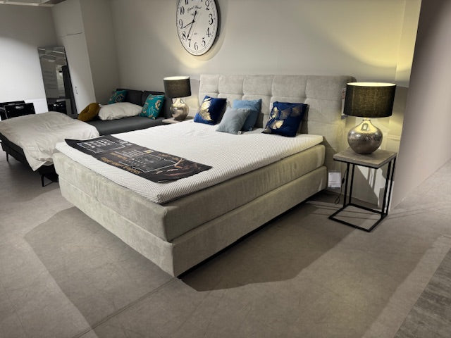 Boxspringbett Hüggel/ Kabs Essen
