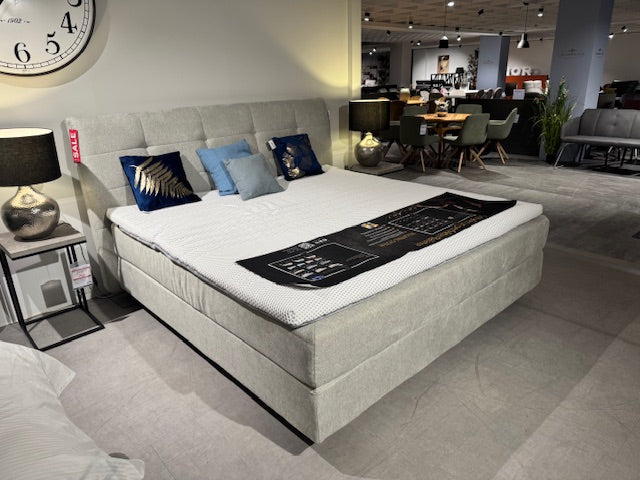 Boxspringbett Hüggel/ Kabs Essen