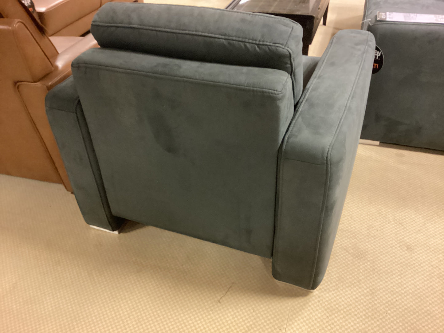 Einzelsofa + Sessel Helikon| Kabs Outlet