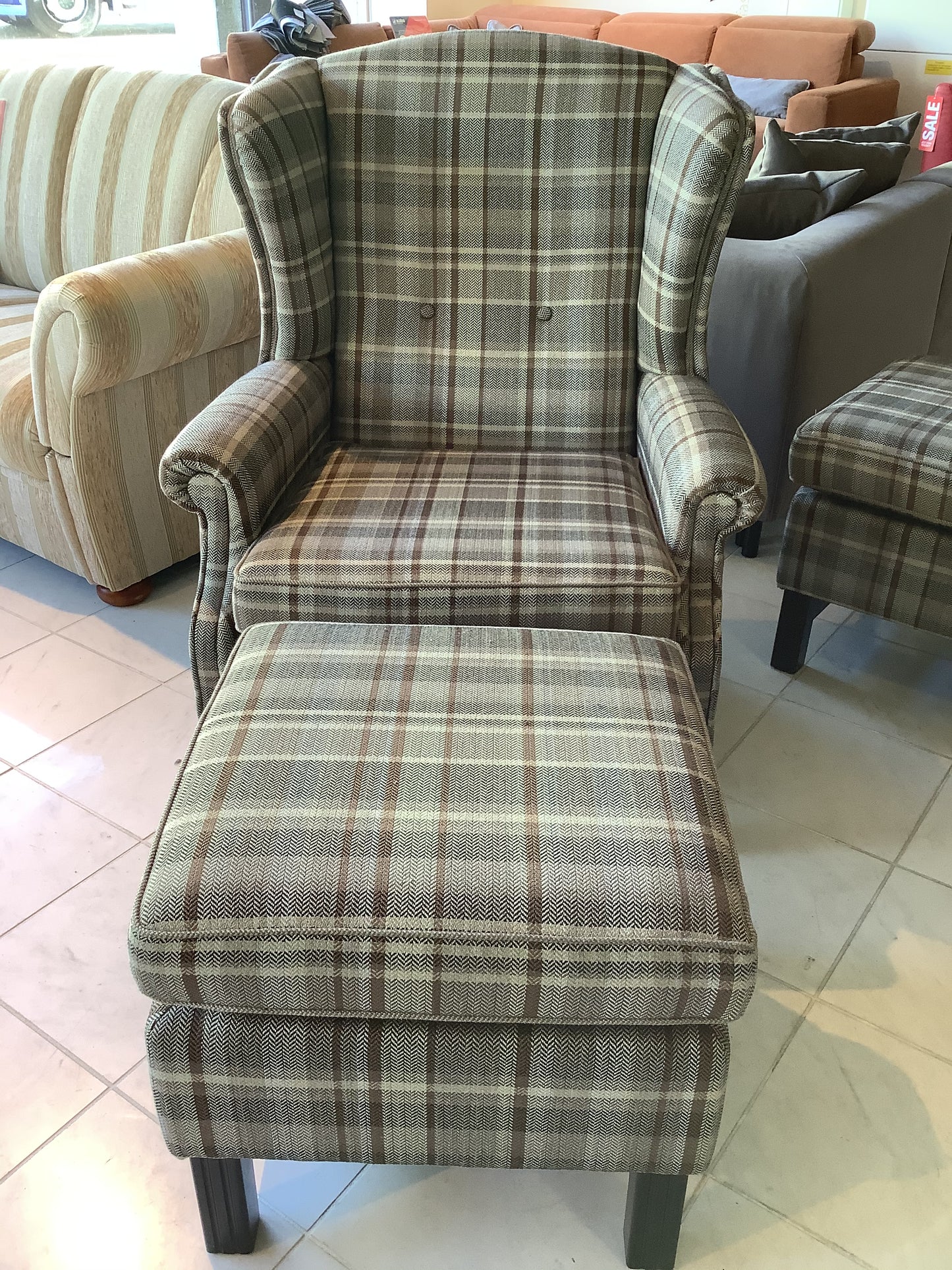 Sessel + 2 Hocker Noderstedt