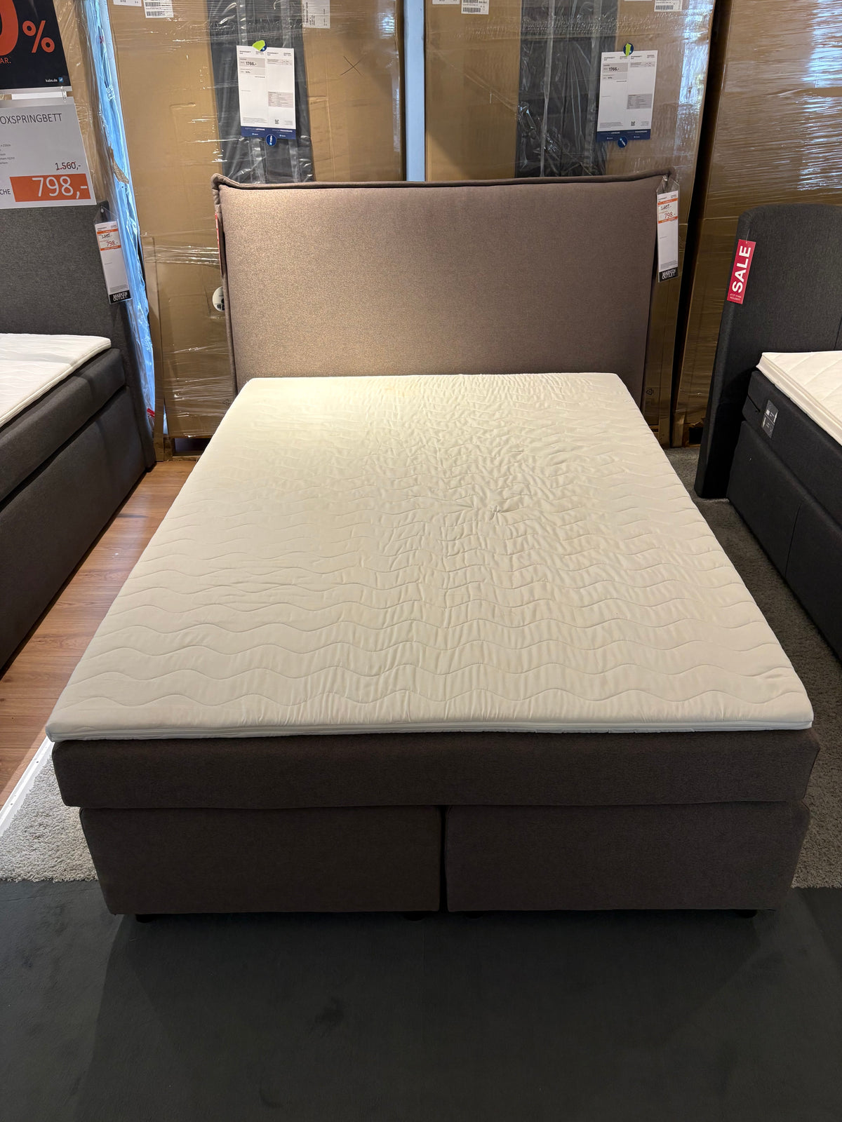 Boxspringbett "Gater" Originalverpackt | Kabs Essen Steele