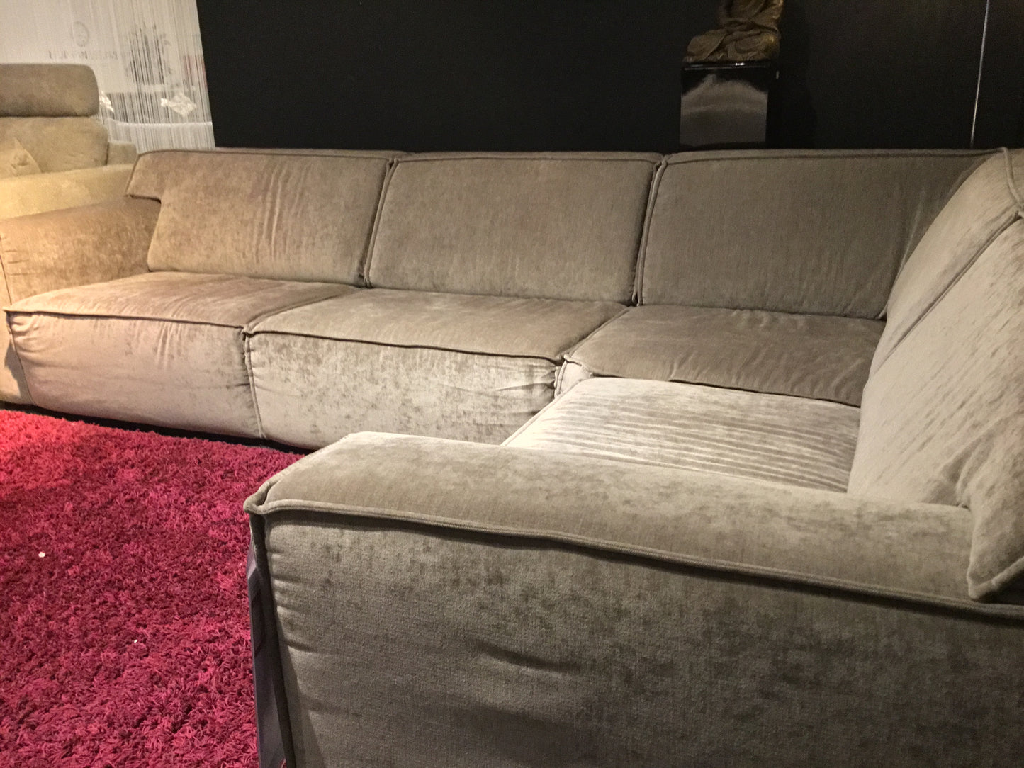 Ecksofa ,,Vanna‘‘ || Kabs Schwerin