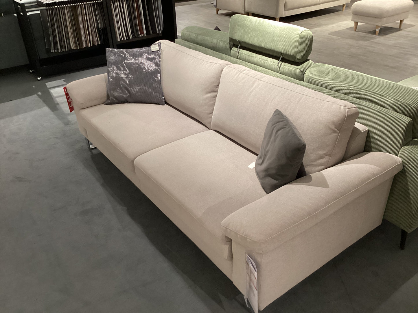 Skandinavisches Design Sofa Celenza/ Kabs Essen